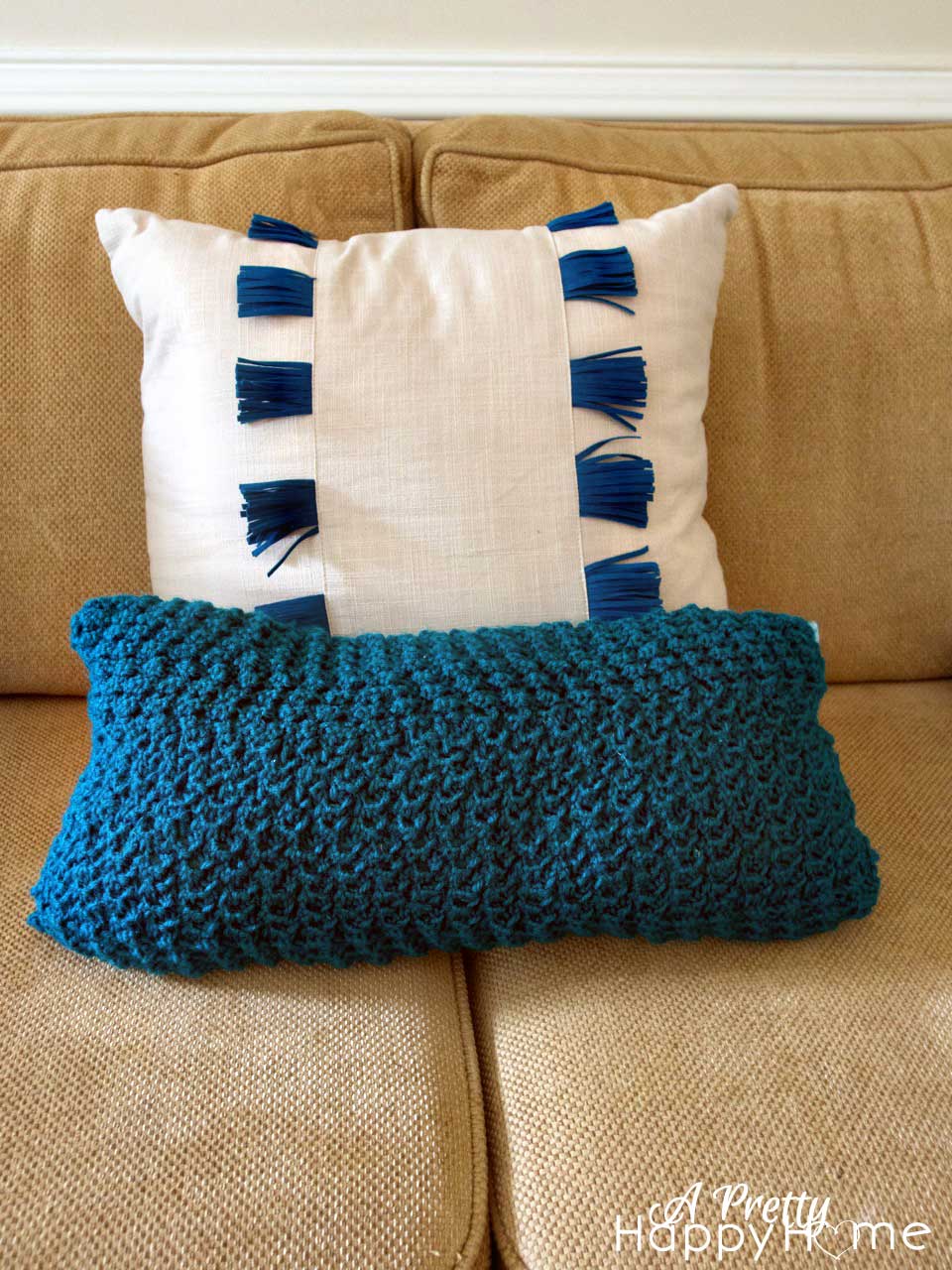 A Sweater Vest + Knitting Practice = Pillow pillow3