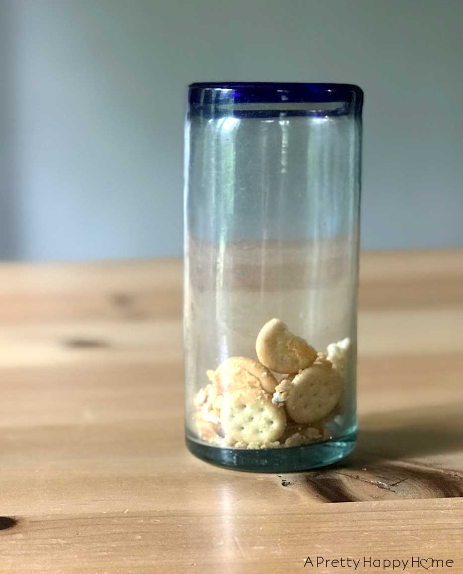 crackers in a glass when moving