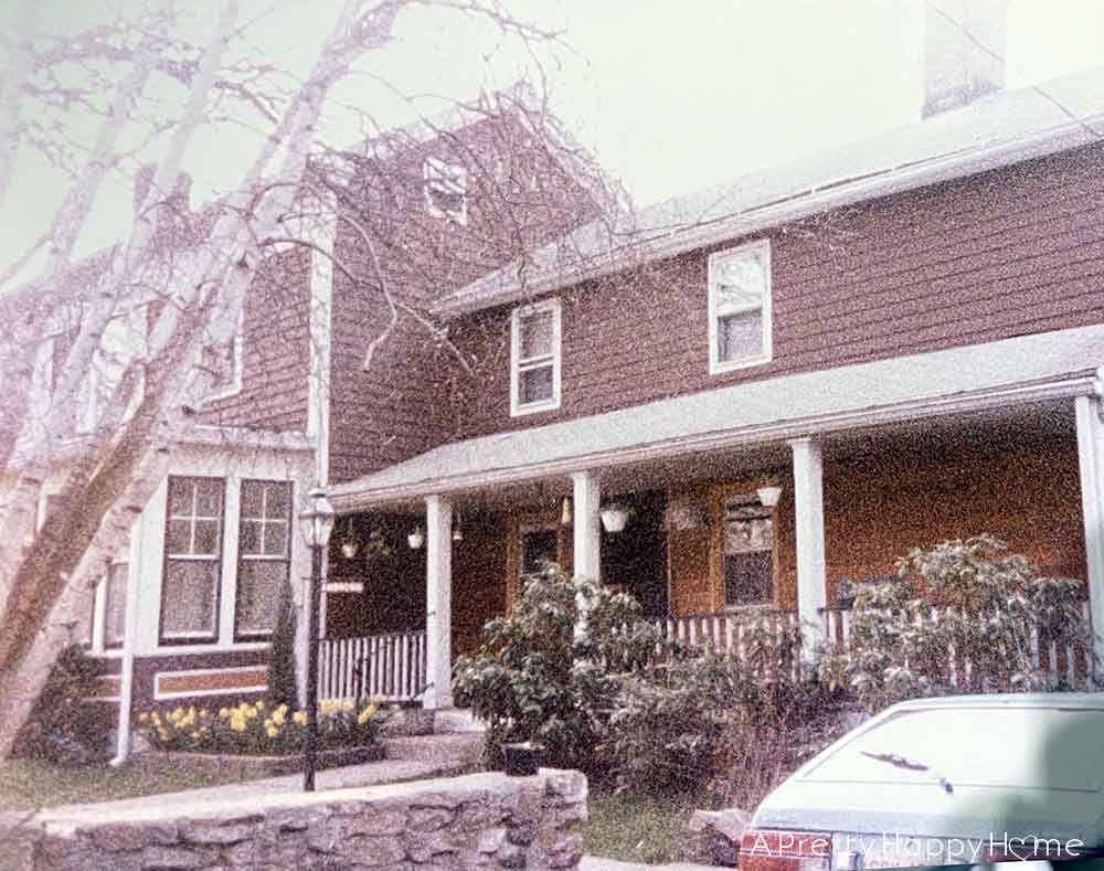 250 year old farmhouse photo taken in 1970s