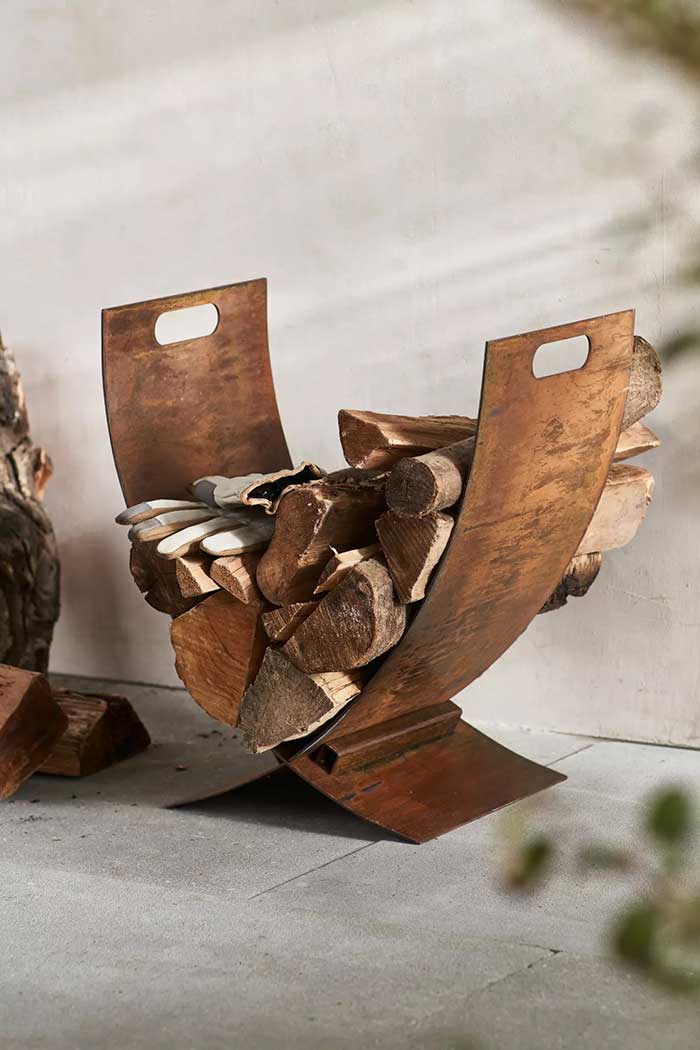 iron log holder Anthropologie fun gardening finds
