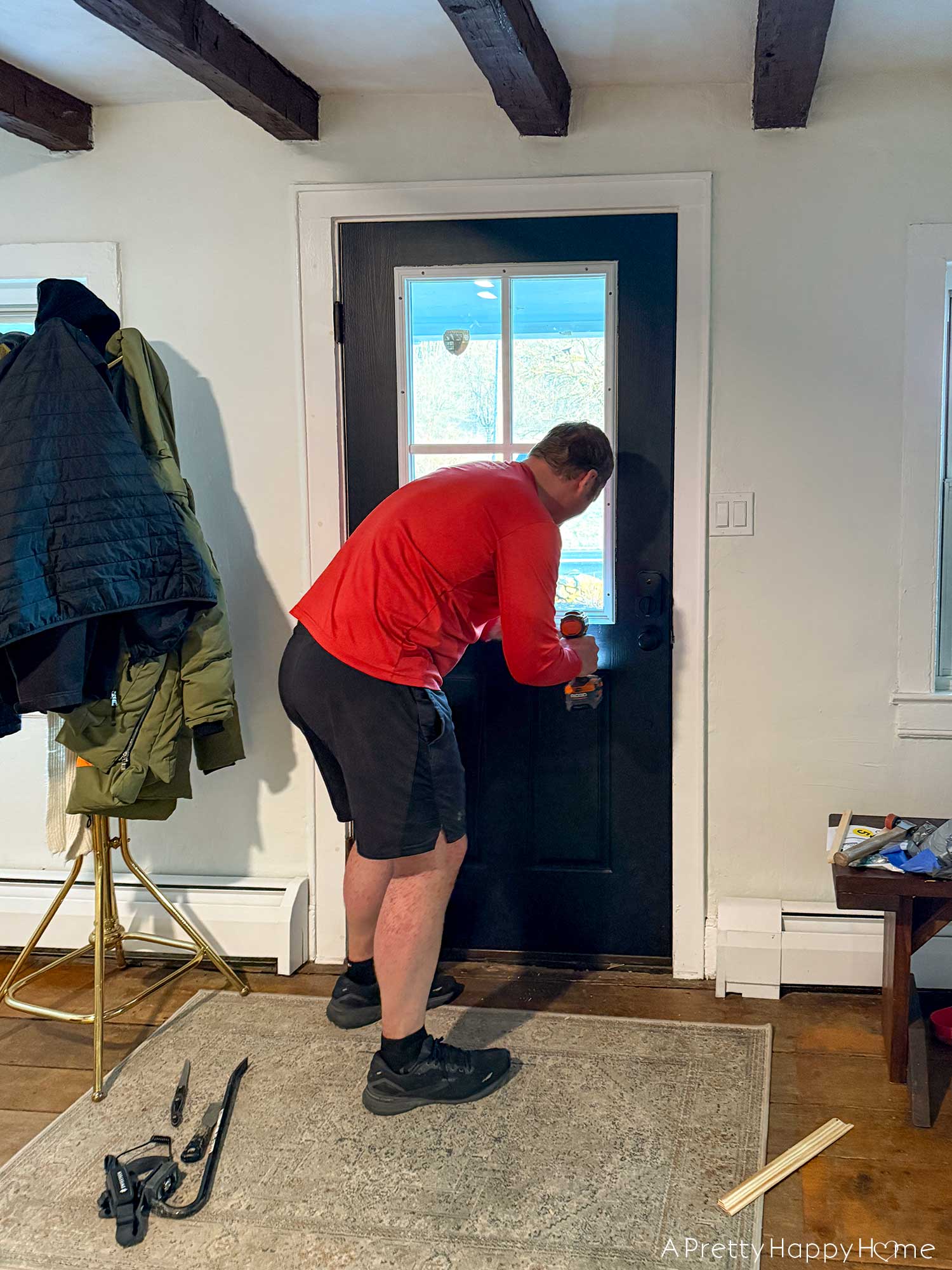 Entryway Refresh and a New Front Door Window changing front door window insert is as easy as unscrewing the old window trim, popping old window out and screwing in new window