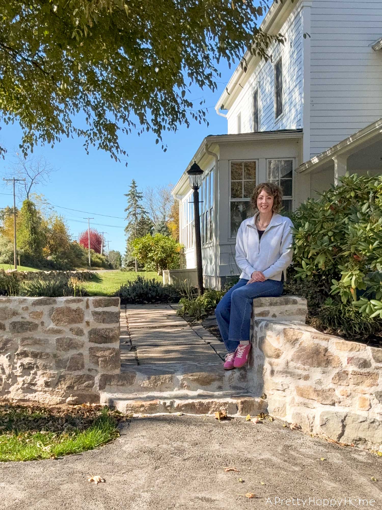 curved fieldstone wall diy with annisa olsson jones